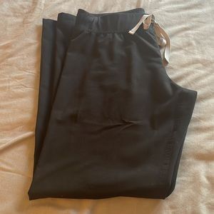 Size small black Figs Livingston scrub pants